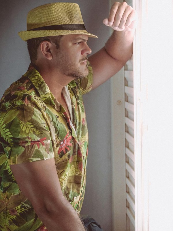 Les chemises hawaïennes : un voyage dans le style estival !